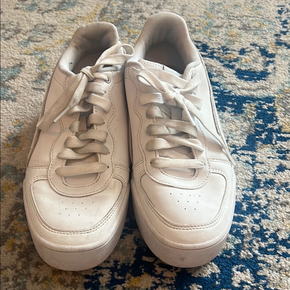 Puma White Women’s Sneakers. Worn twice